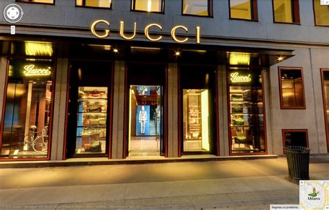 Gucci virtual store